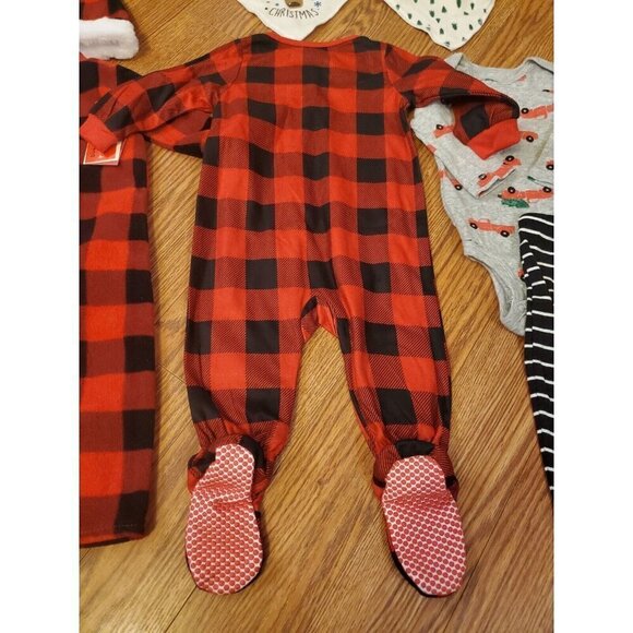 Unisex 3-6 Month Infant Holiday Outfits One-pieces Lot of 4 Buffalo Plaid 2 Bibs - Picture 5 of 10